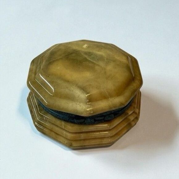 VTG Green Hand Carved Genuine Alabaster Jewelry Pill Hinged Trinket Box Italy - Picture 9 of 10